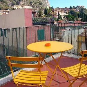 casa-teresa-taormina.sicilyhotelsitaly.net/